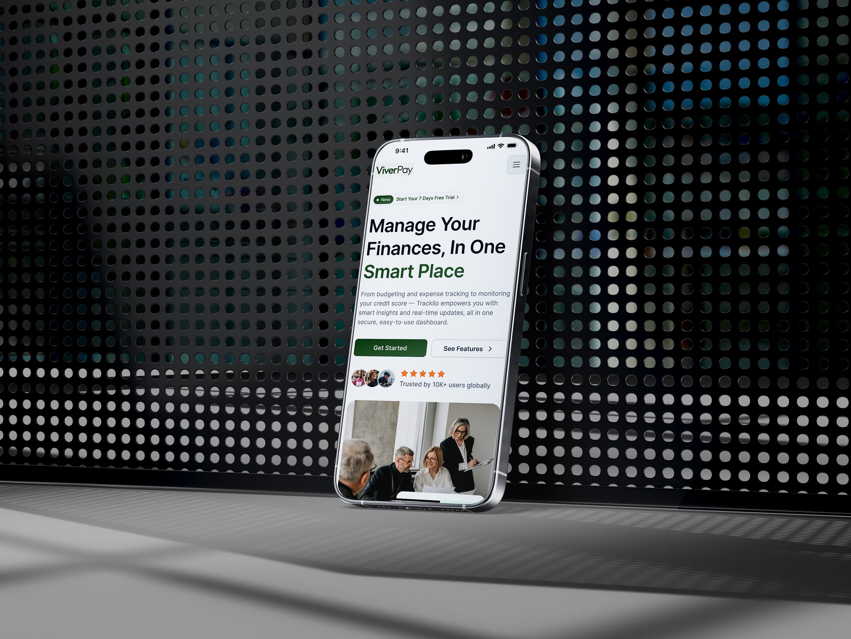 Full-screen view of ViverPay UI highlighting intuitive finance features