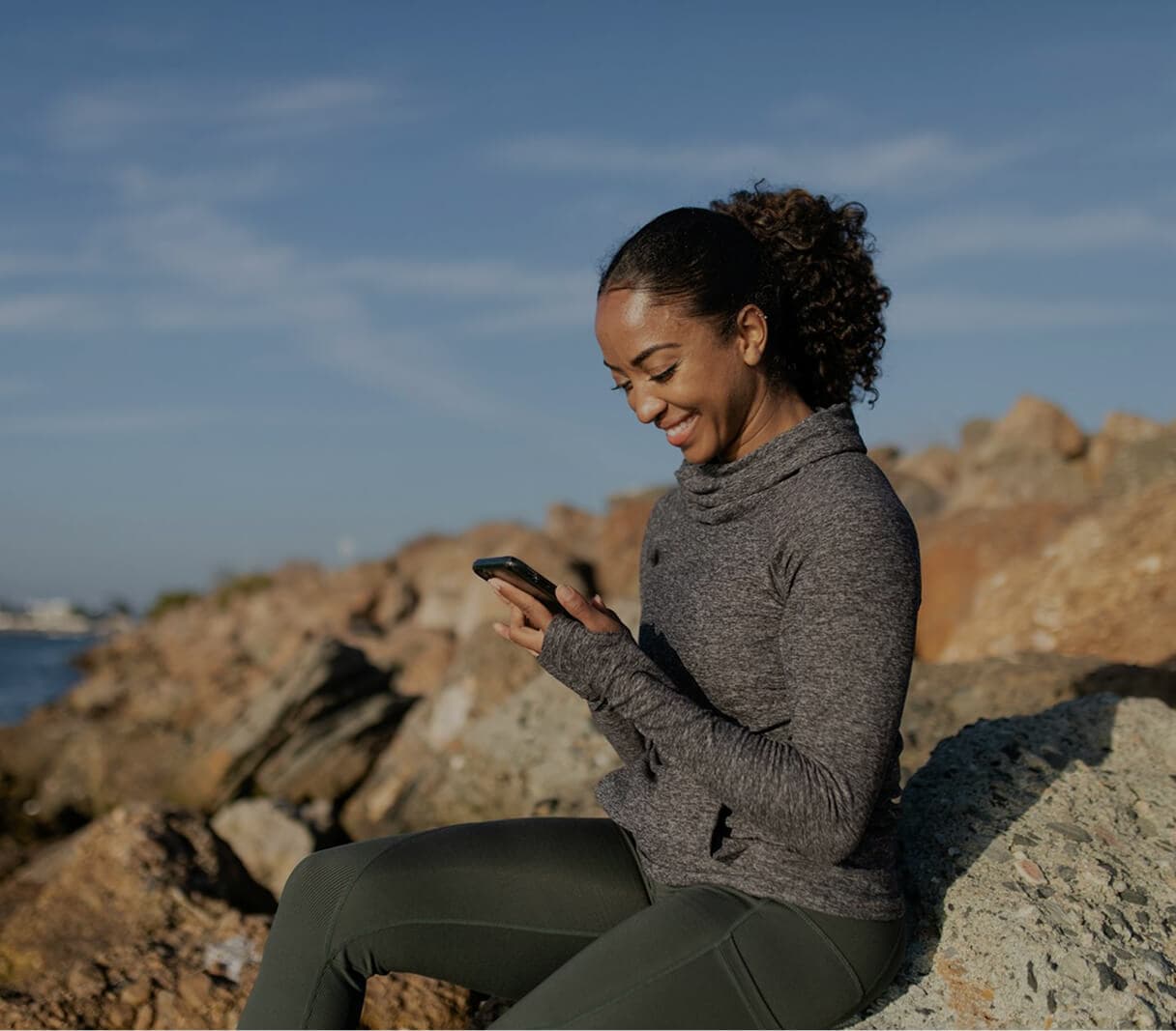 ViverPay app interface dark mode dashboard by CoderVive